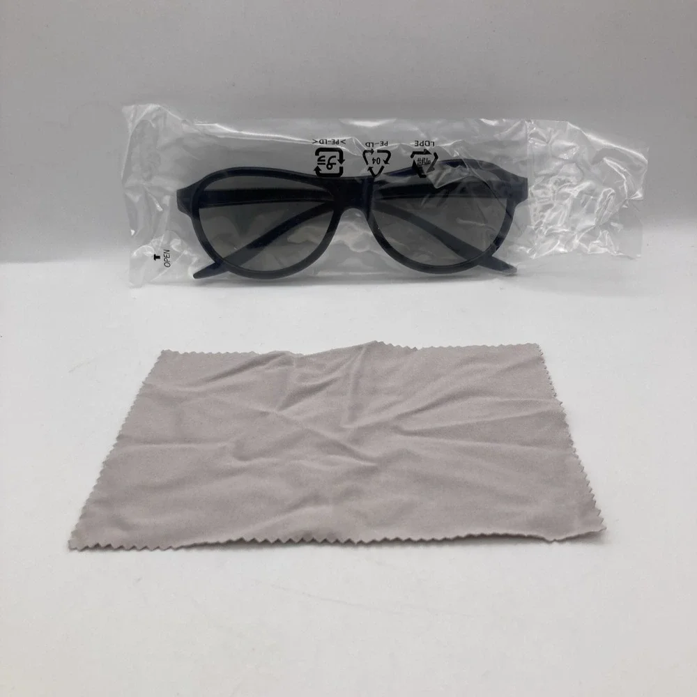 NEW LG Cinema 3D HDTV Glasses AG-F310 One Box Containing 2 Pair Black